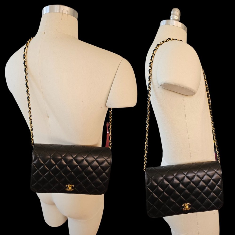 CHANEL Vintage Full Flap WOC Gold Hardware Black Lamp Leather - Picture 2 of 16